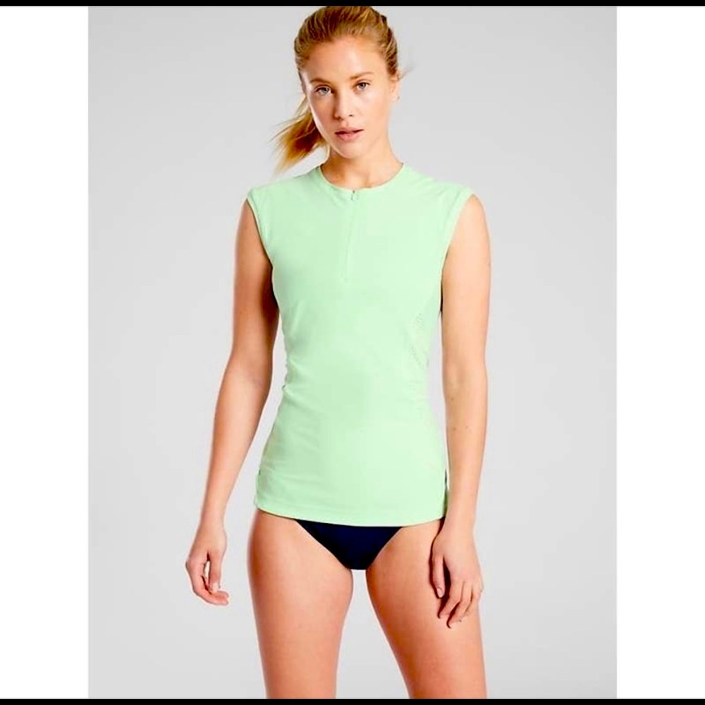 Athleta Pacifica I Tank Rashguard Mint Sorbet
Green Large